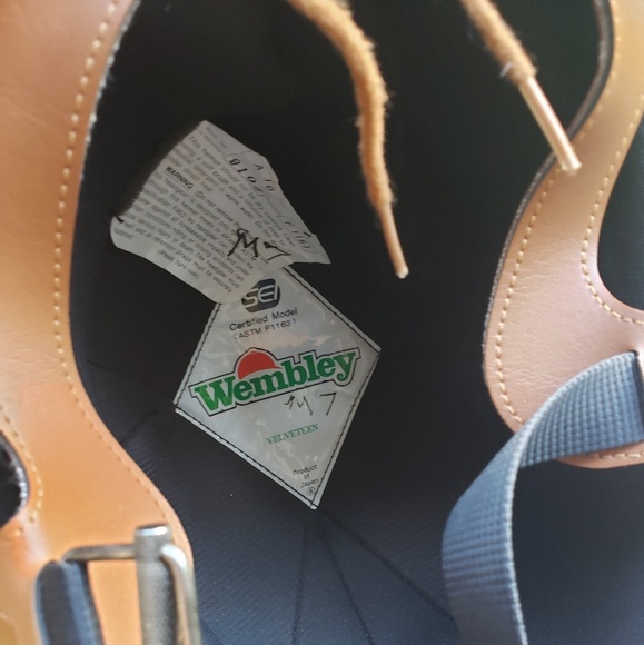 Wembly Velvet Helmet - Picture 3 of 3